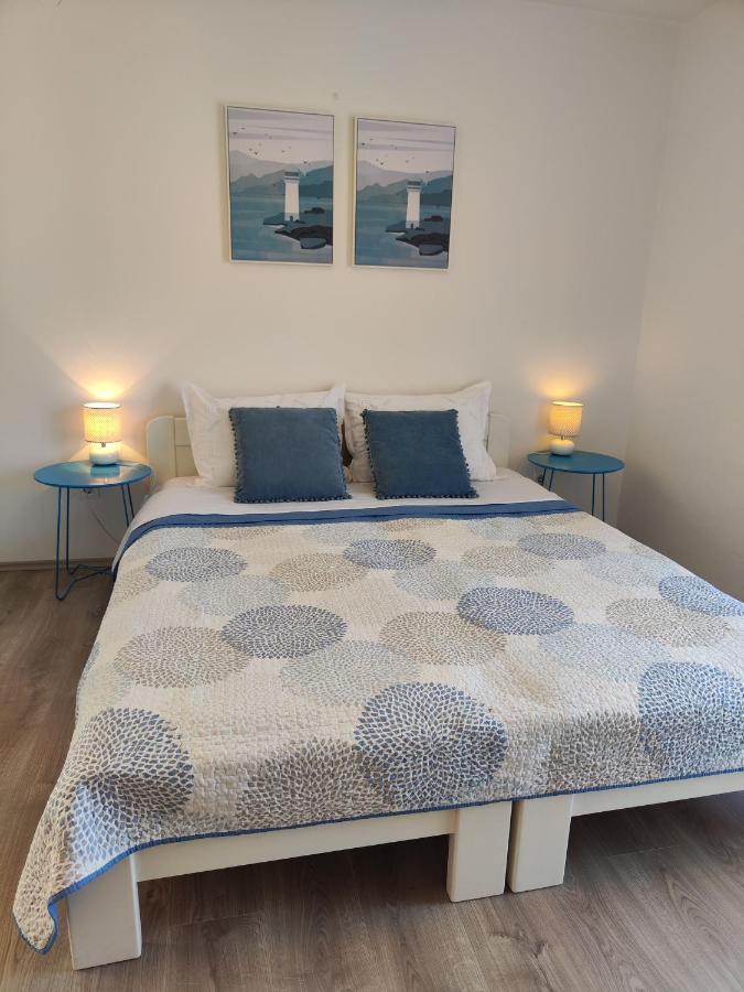 Jelsa Blue Sea View Daire Dış mekan fotoğraf