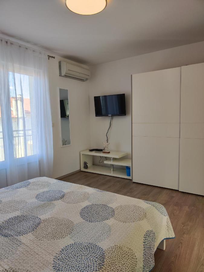 Jelsa Blue Sea View Daire Dış mekan fotoğraf